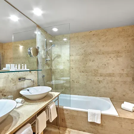 Hotel The Artist Grand Of Art 5*