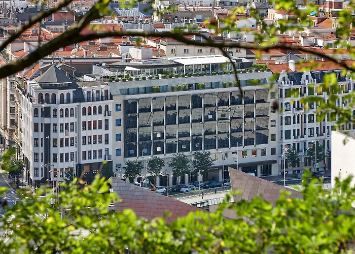 The Artist Grand Of Art Бильбао