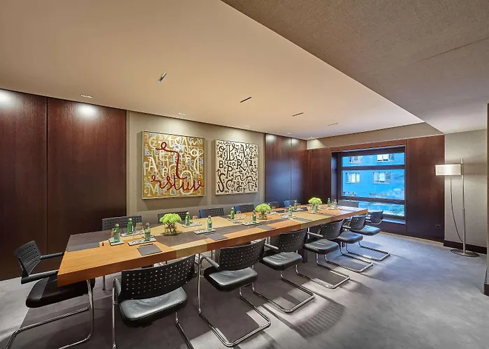 The Artist Grand Of Art فندق بلباو