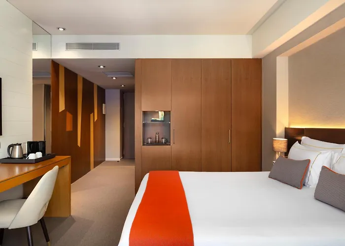 Отель The Artist Grand Of Art