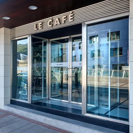 ホテル The Artist Grand Of Art 5*